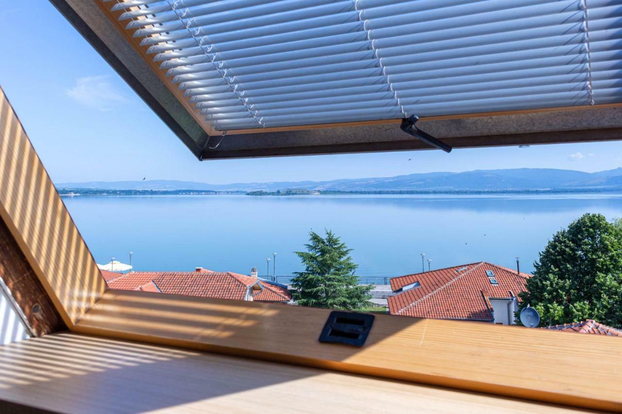 Apartman "Soba Sa Pogledom" Golubac Eksteriør bilde